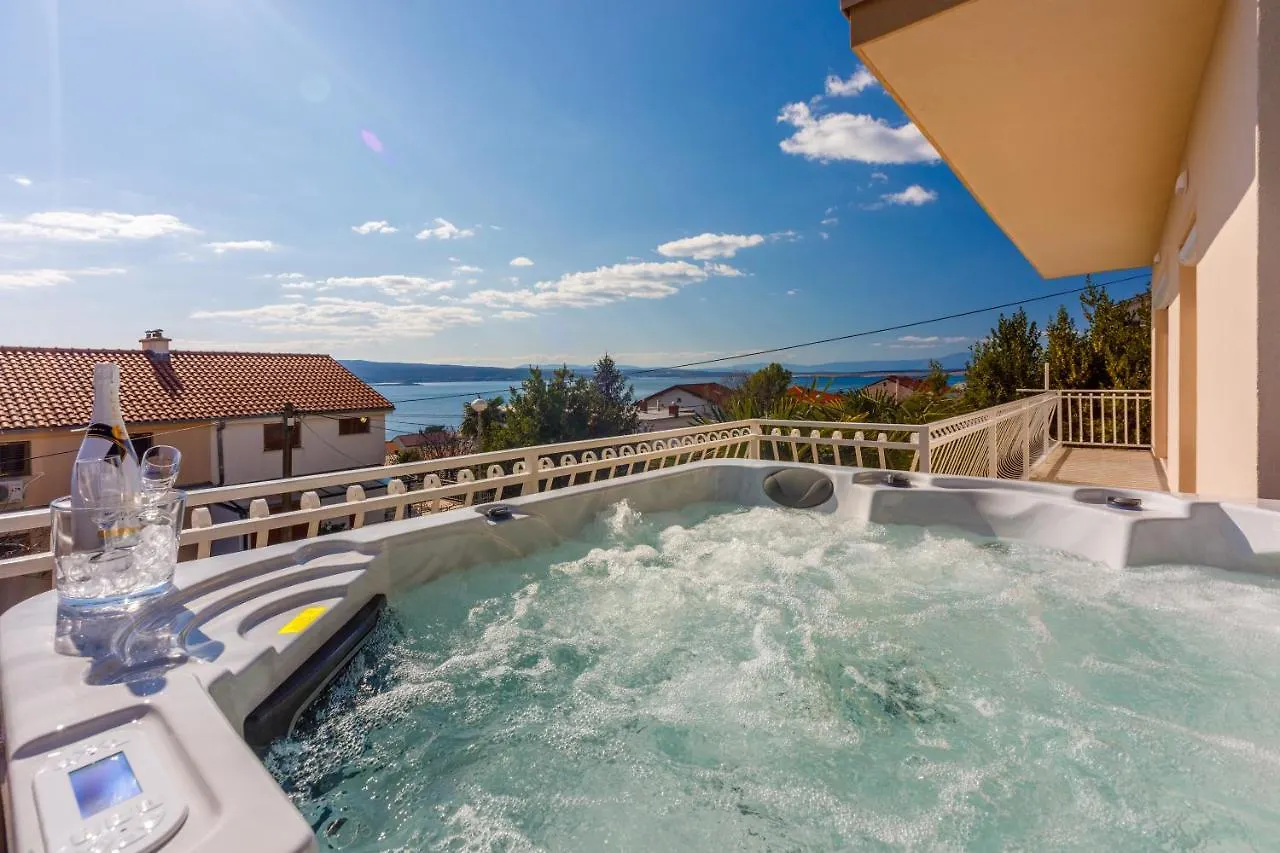 Apartments Abros Crikvenica 0*,  Croatia