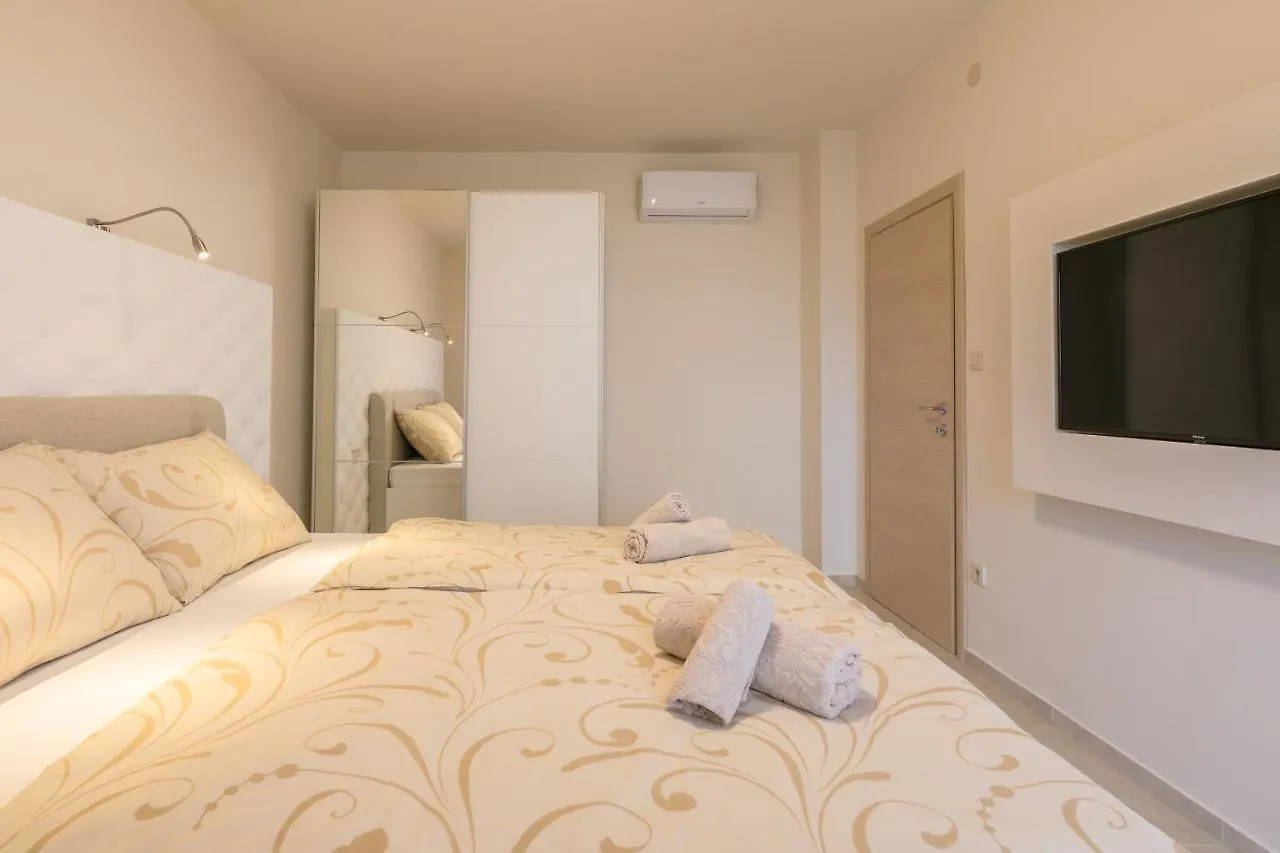 Apartments Abros Crikvenica