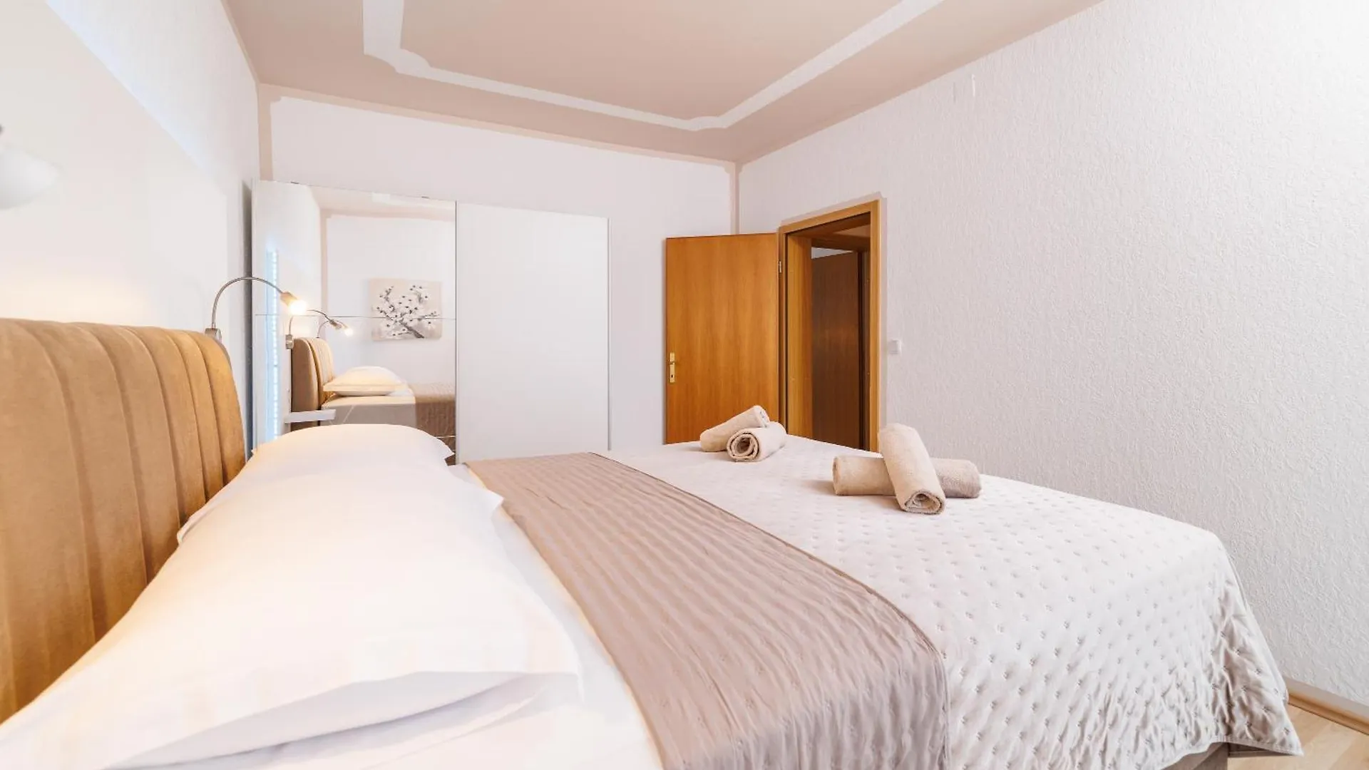 Apartments Abros Crikvenica 0*,